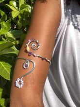 Lade das Bild in den Galerie-Viewer, &quot;Fairy&quot; Arm Cuff Armreif
