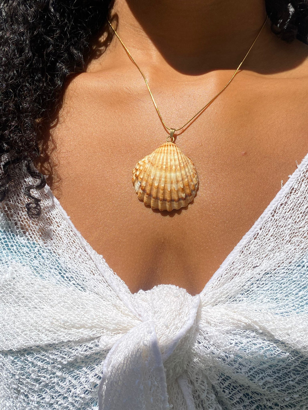 Shell necklace