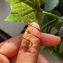 Lade das Bild in den Galerie-Viewer, Citrin Fairy Wire Ring
