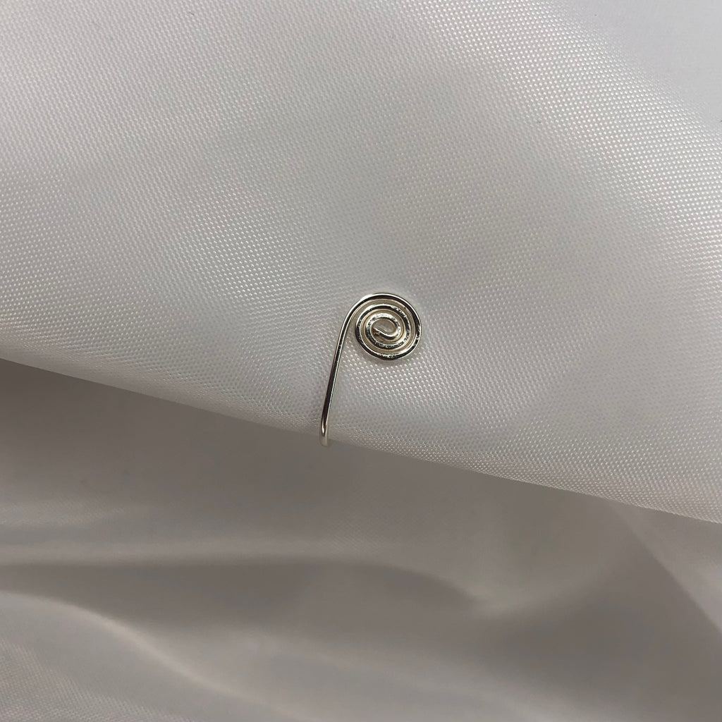 "Single Swirl" Nose Cuff