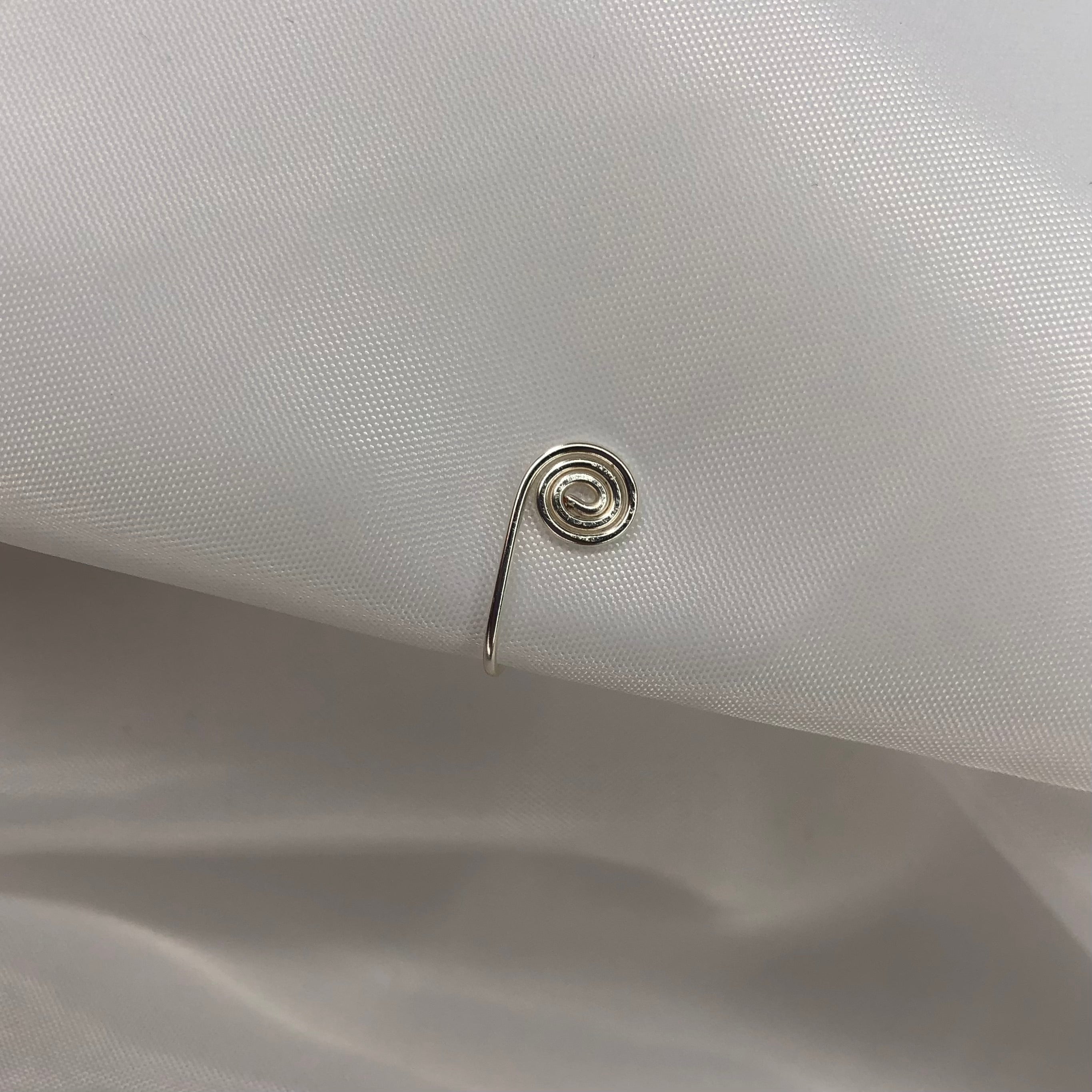 "Single Swirl" Nose Cuff