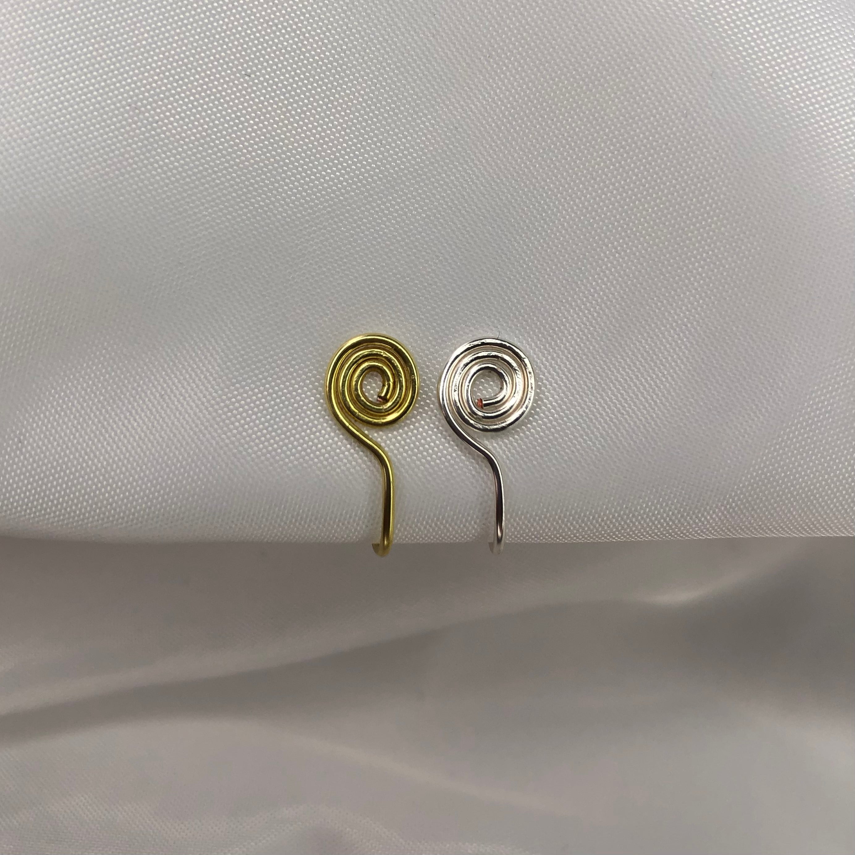 "Single Swirl no.2" Nose Cuff
