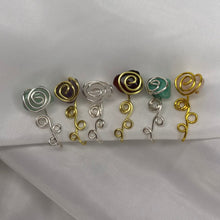 Lade das Bild in den Galerie-Viewer, &quot;Dose of Rose&quot; Nose Cuff
