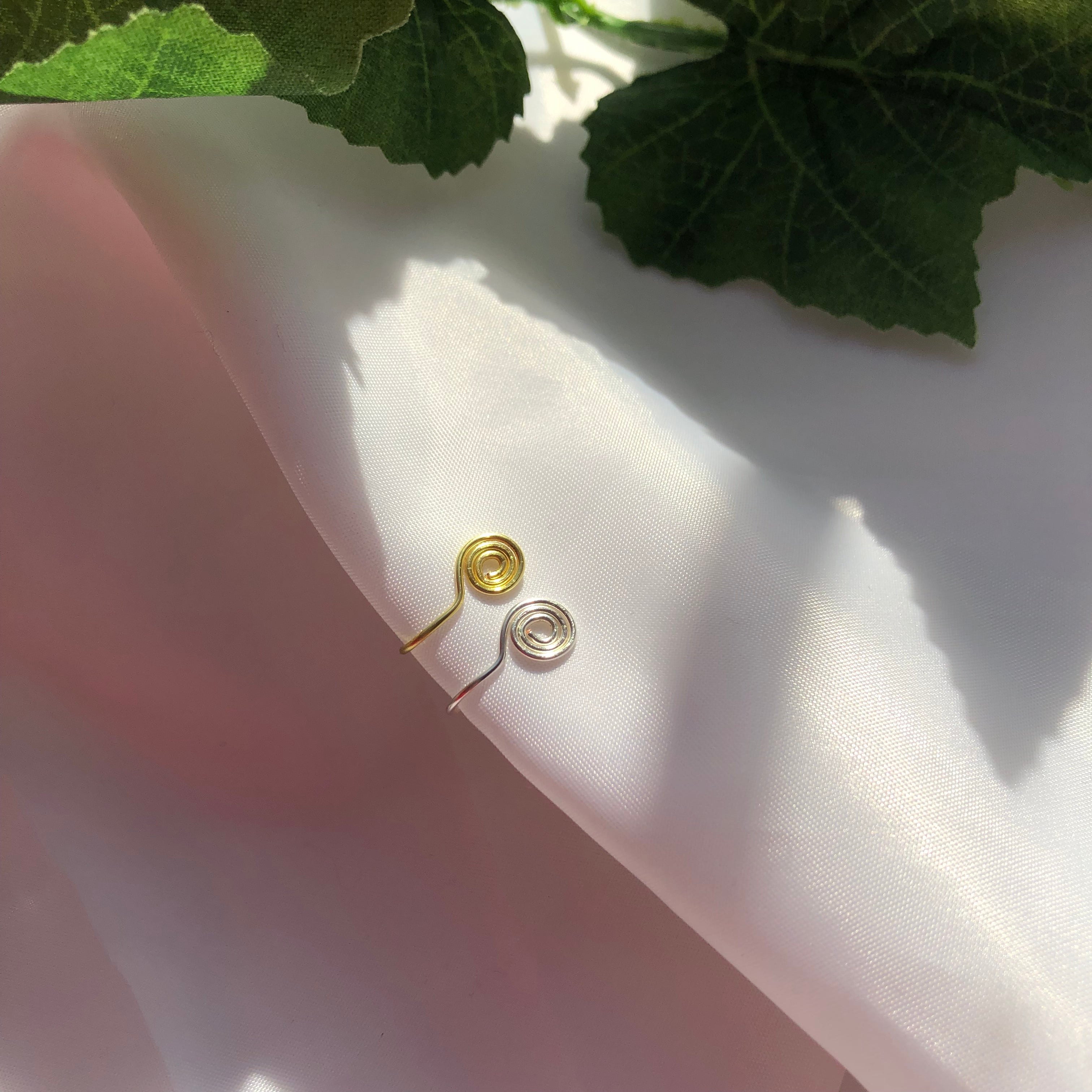 "Single Swirl no.2" Nose Cuff