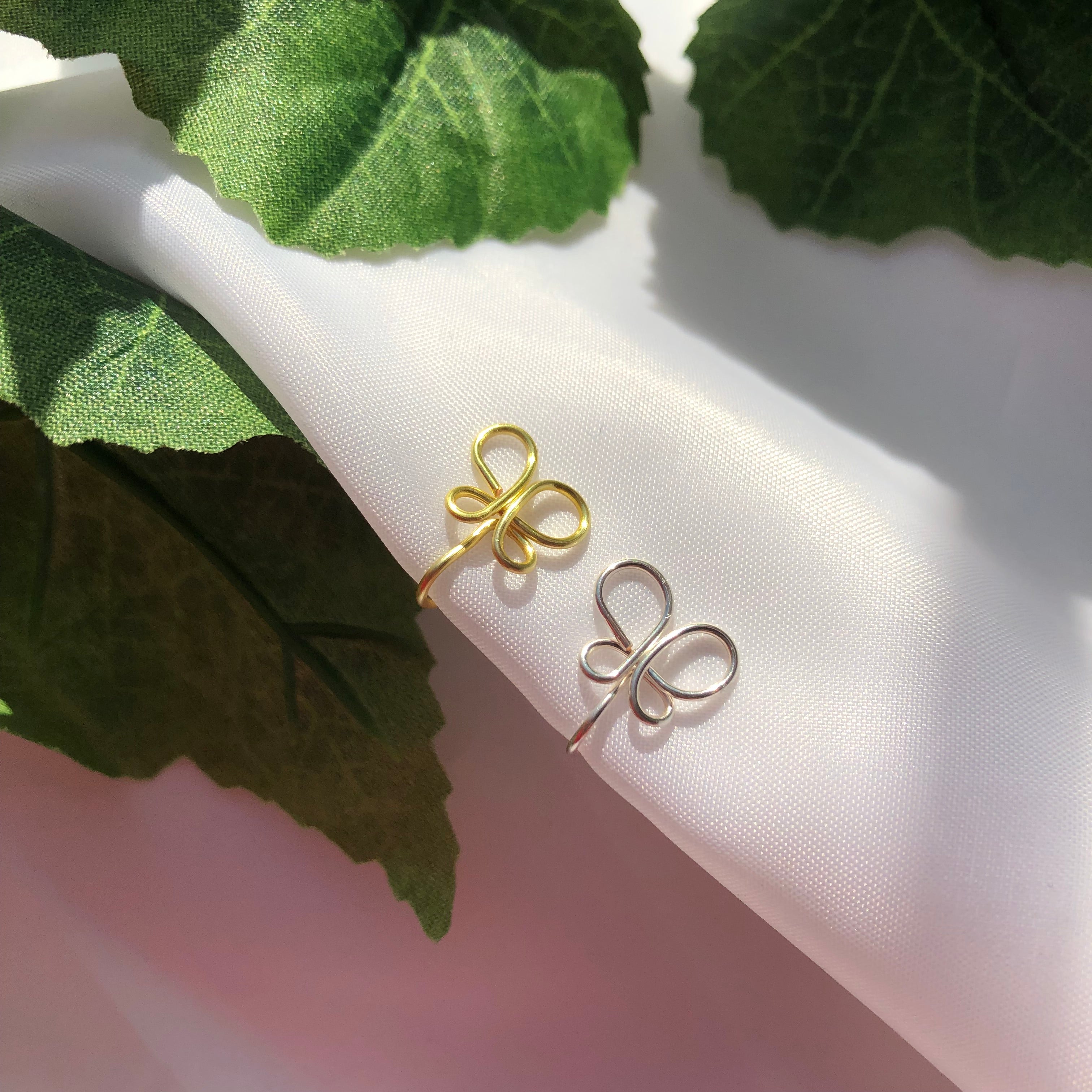 "Butterfly fly away" Nose Cuff