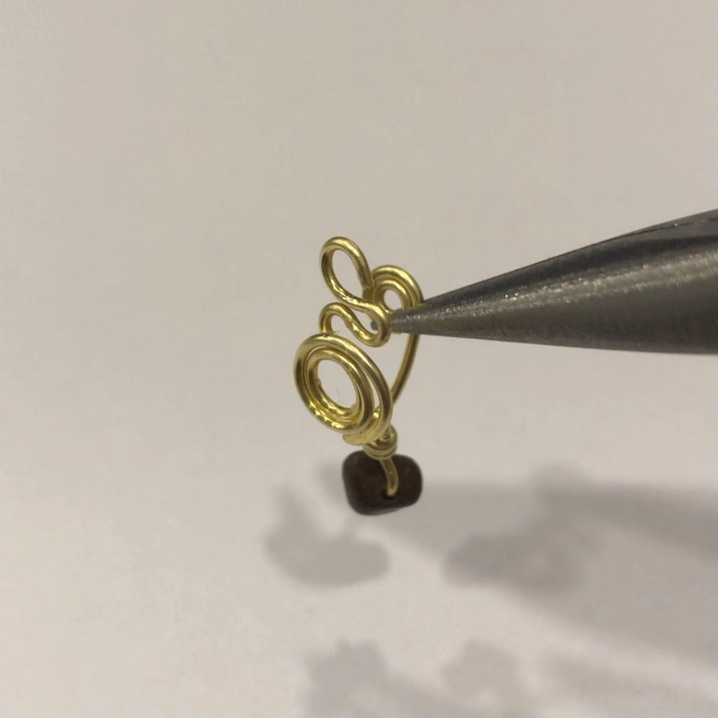 "Maddy" Dangling Nose Cuff
