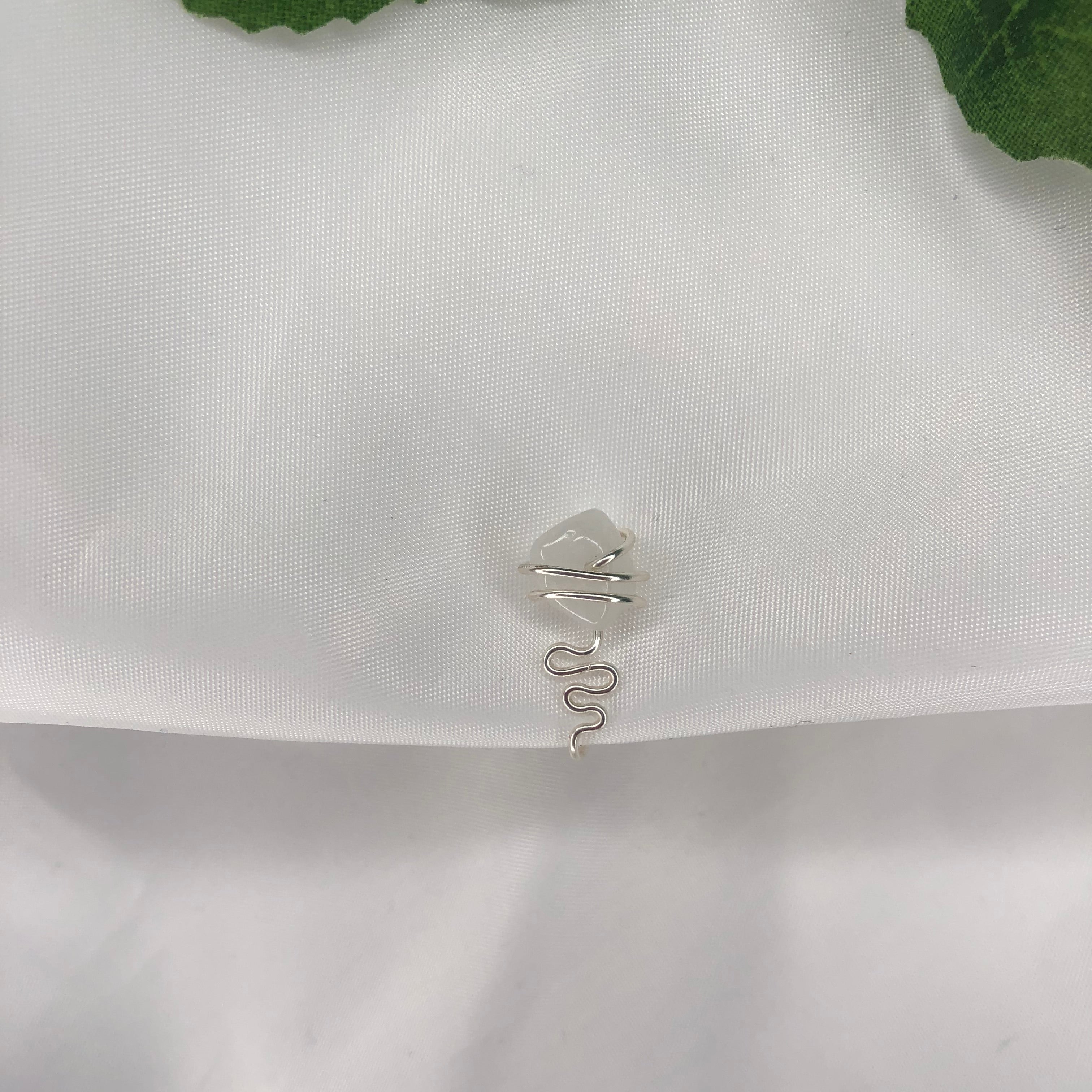 "Dose of Flower no.3" Nose Cuff