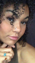 Lade das Bild in den Galerie-Viewer, &quot;Bloomin&#39; &quot; Nose Cuff
