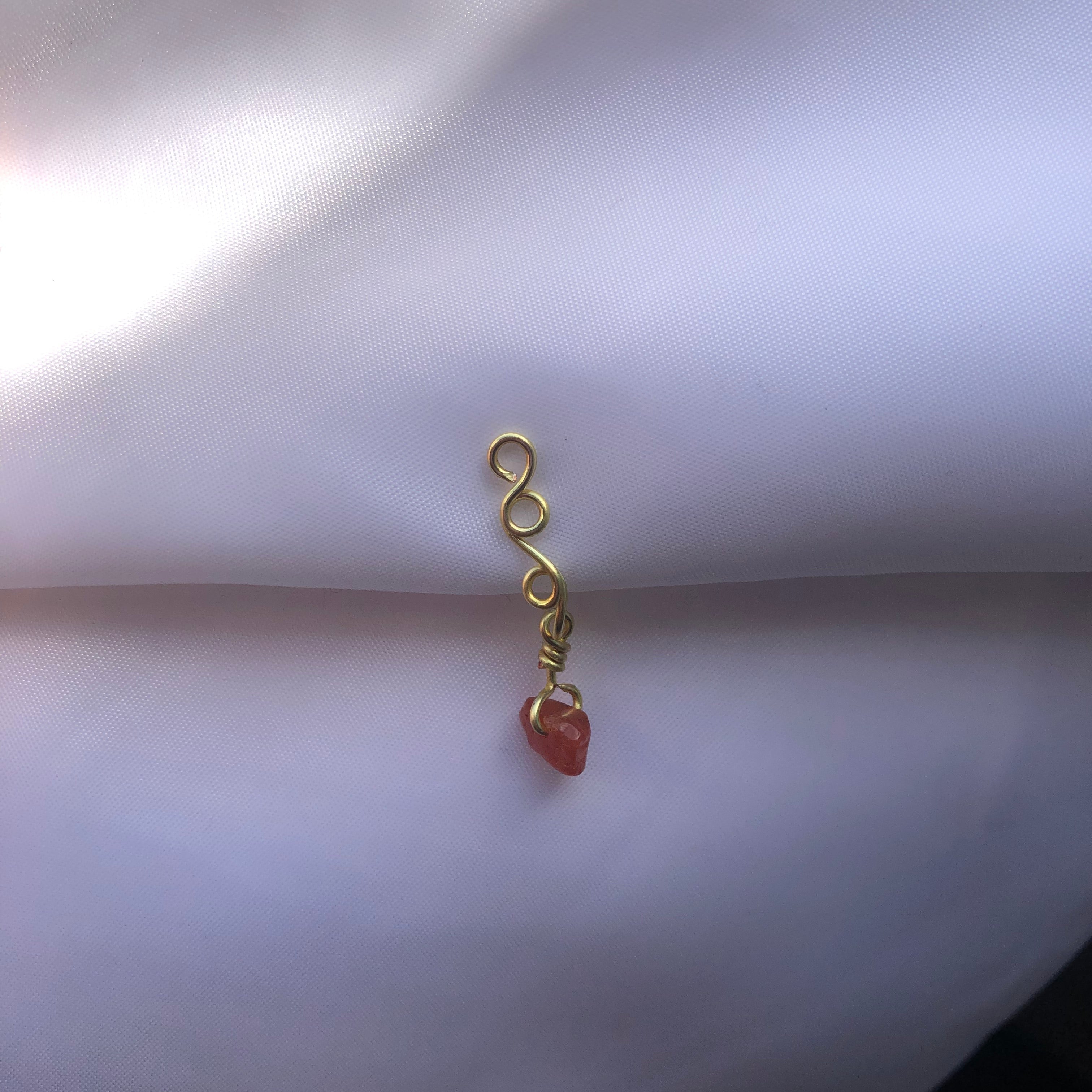"Celia" Dangling Nose Cuff