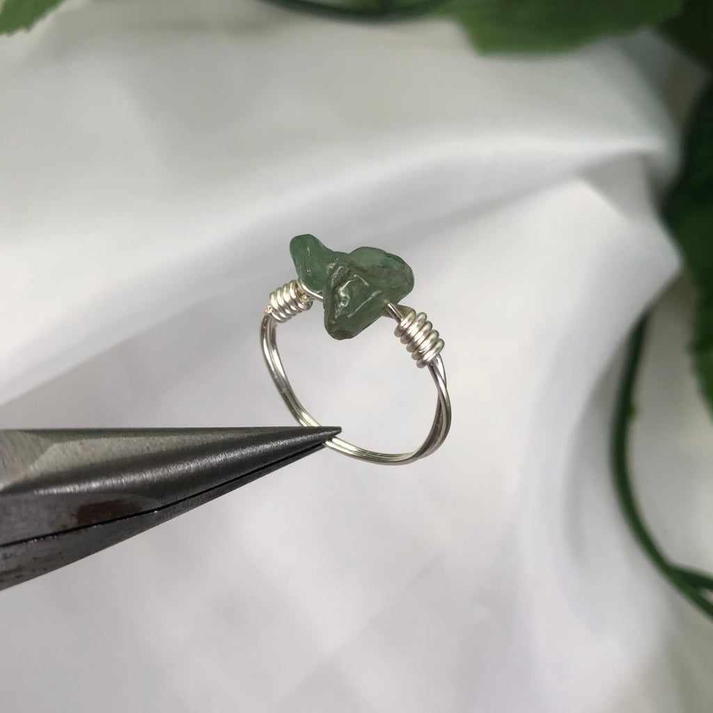 Green Aventurine Minimal Crystal Ring