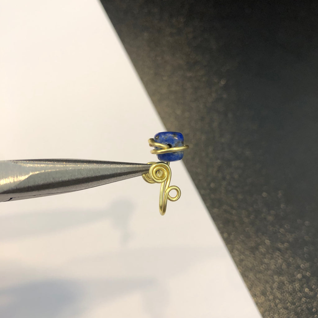 "Dose of Flower no.2" Nose Cuff
