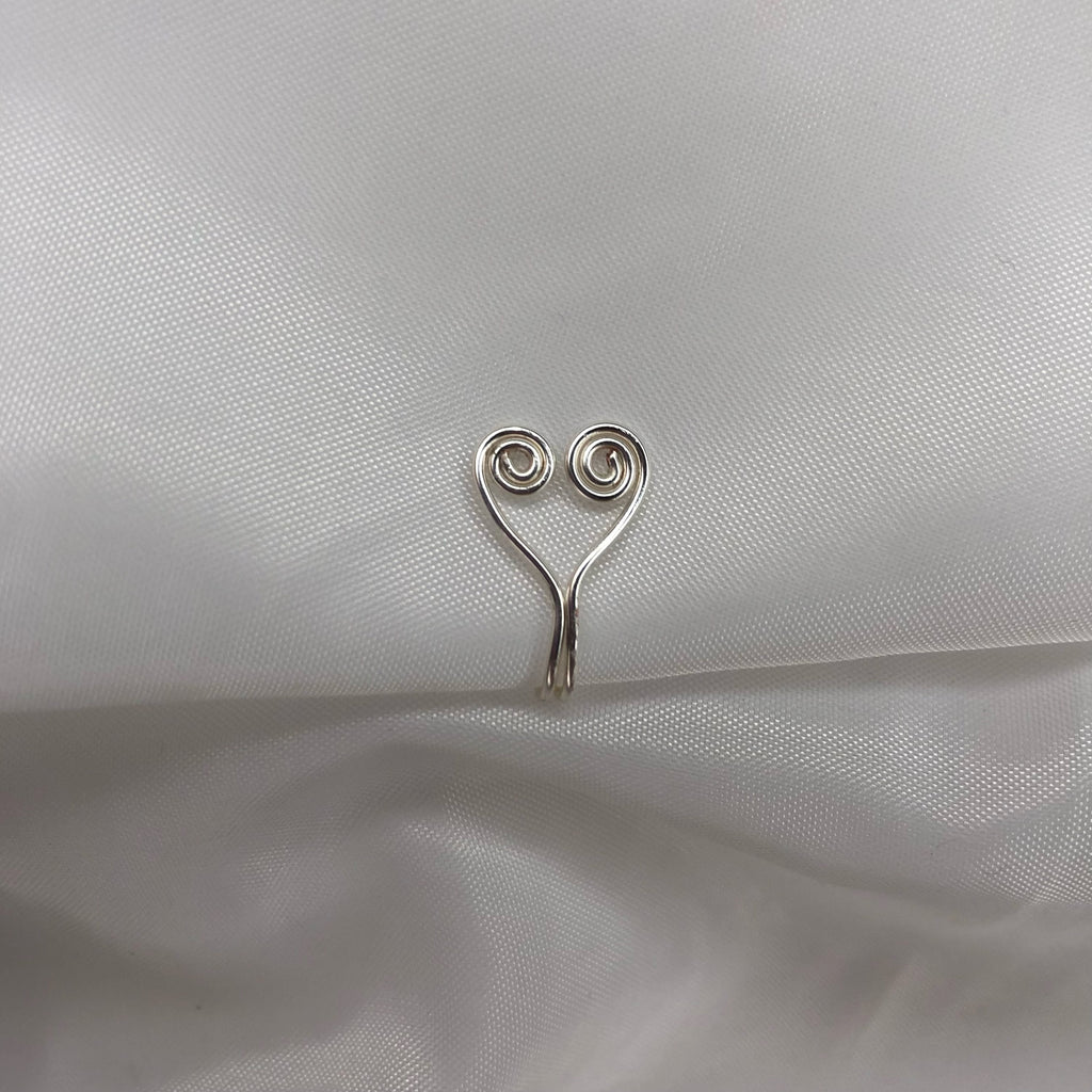 "Twisted Love" Nose Cuff