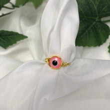 Lade das Bild in den Galerie-Viewer, Evil Eye Wire Ring
