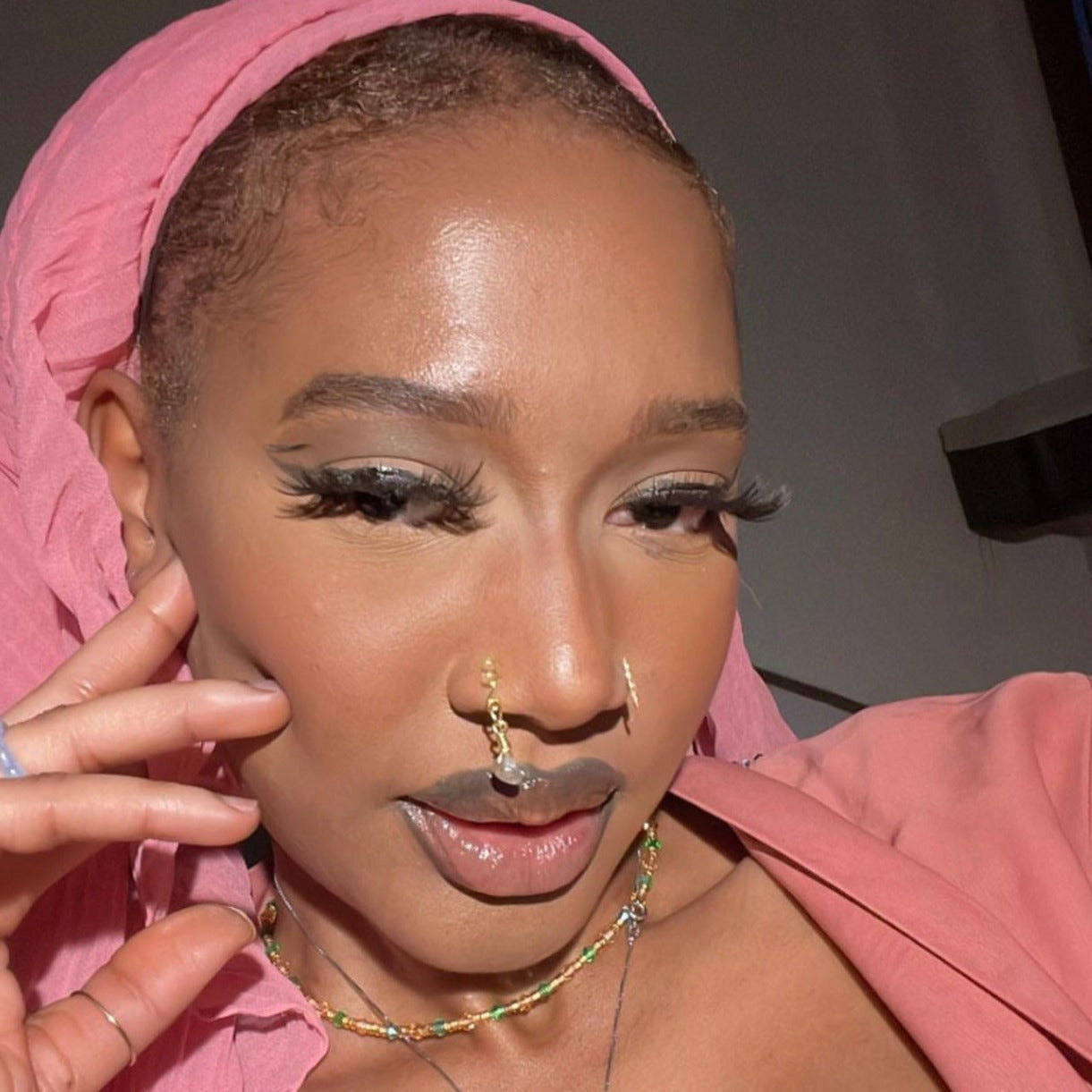 "Celia" Dangling Nose Cuff