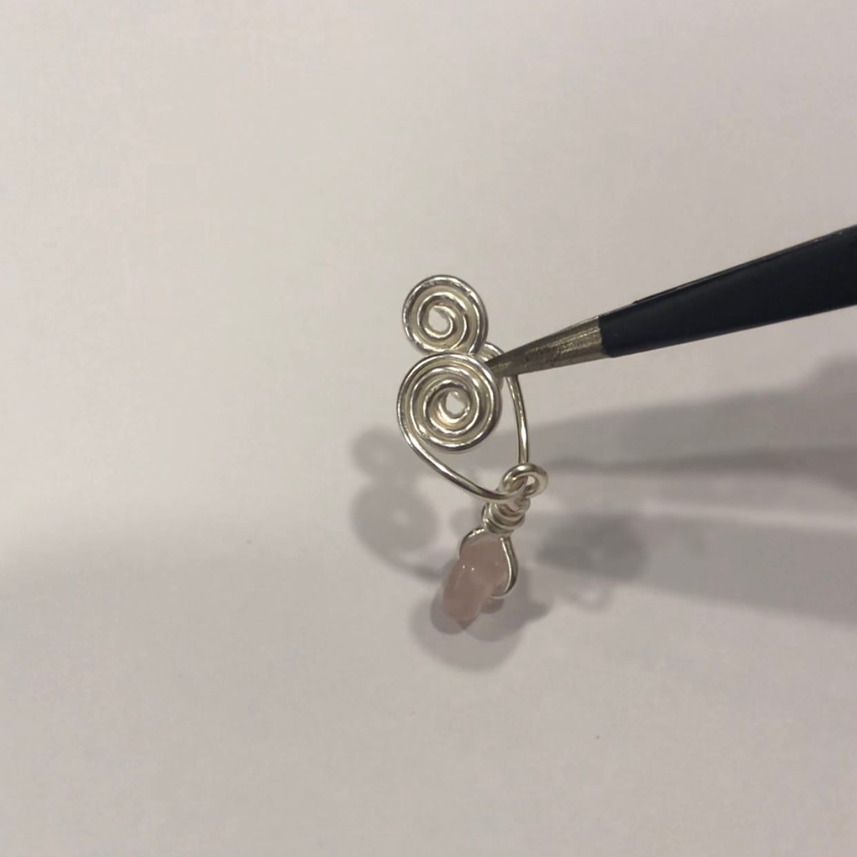 "Fallin‘ " Dangling Nose Cuff