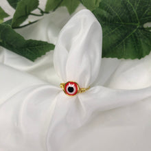 Lade das Bild in den Galerie-Viewer, Evil Eye Wire Ring
