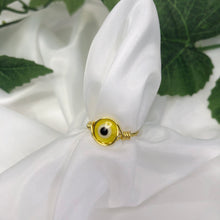Lade das Bild in den Galerie-Viewer, Evil Eye Wire Ring
