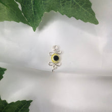 Lade das Bild in den Galerie-Viewer, &quot;Evil Eye&quot; Nose Cuff
